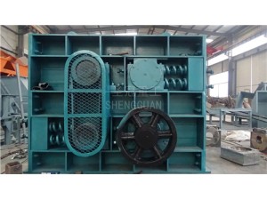尿素破碎機(jī) 