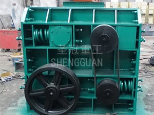 四輥破碎機(jī) 